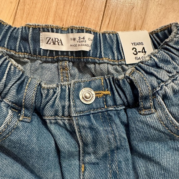 NWT Zara Toddler Jean Shorts - Picture 2 of 3